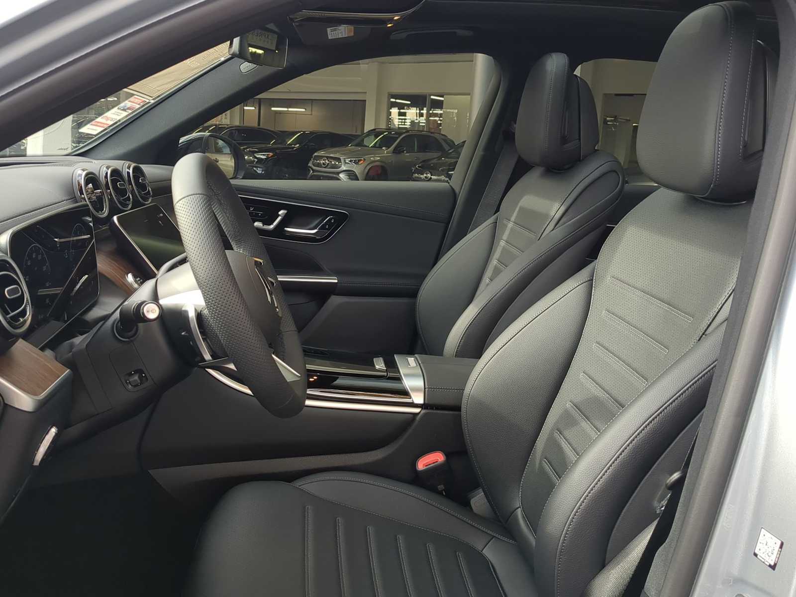 Thumbnail: 2026 Mercedes-Benz GLC - 15