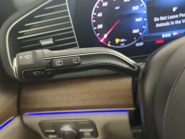 Thumbnail: 2026 Mercedes-Benz GLE - 27