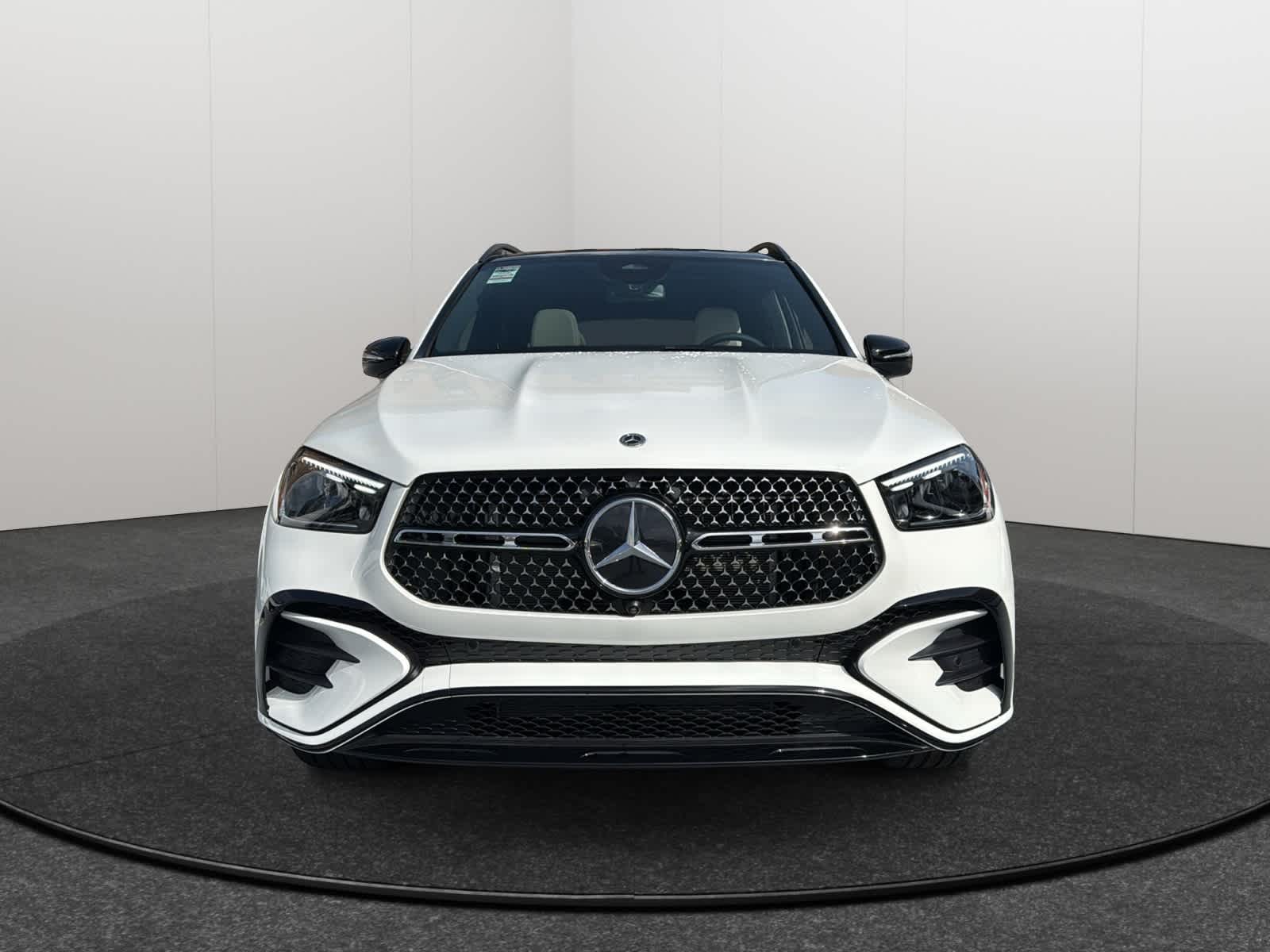 Thumbnail: 2026 Mercedes-Benz GLE - 2