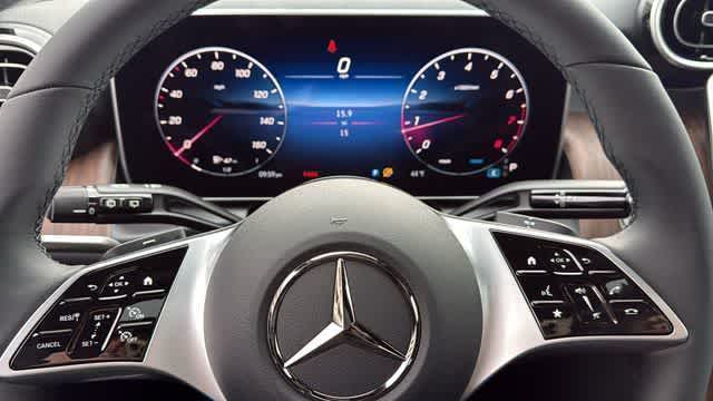 Thumbnail: 2026 Mercedes-Benz GLC - 18