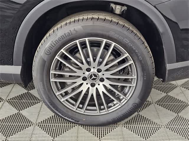 Thumbnail: 2025 Mercedes-Benz GLC - 13