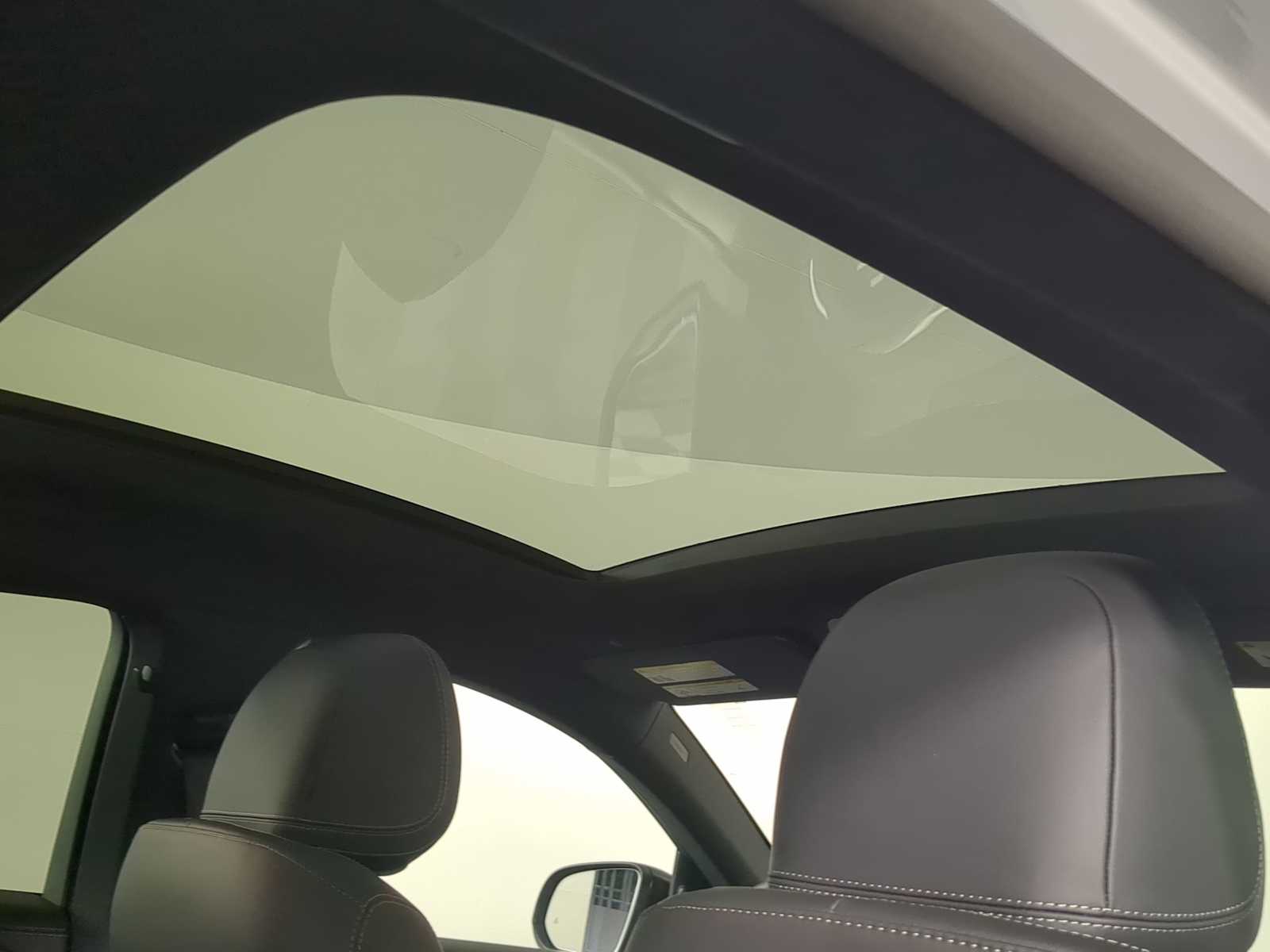 Thumbnail: 2026 Mercedes-Benz GLE - 23