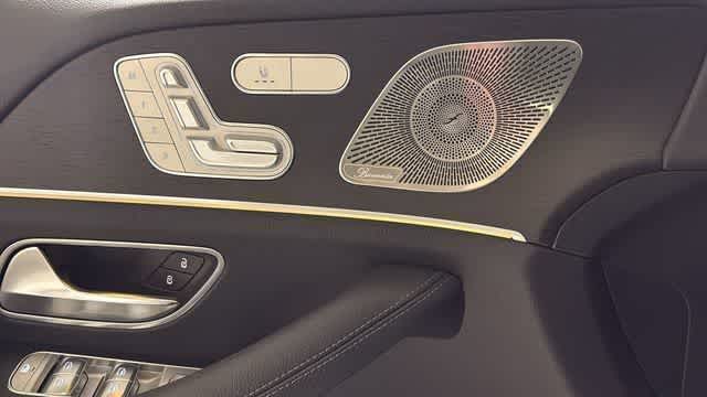 Thumbnail: 2023 Mercedes-Benz GLE - 16