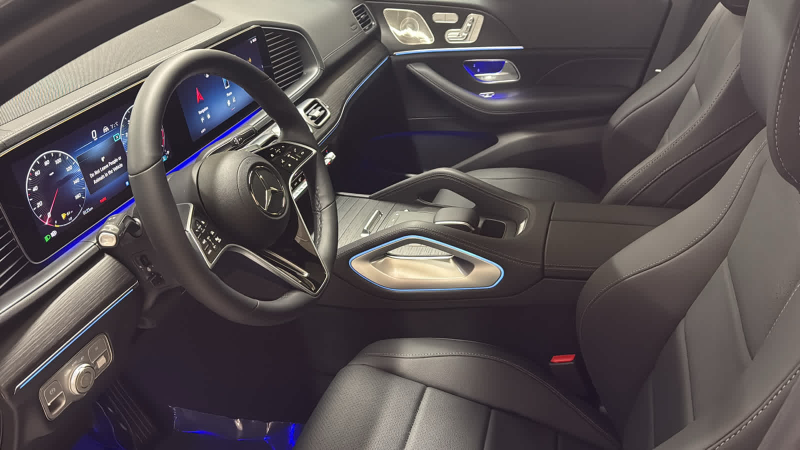 Thumbnail: 2026 Mercedes-Benz GLE - 29