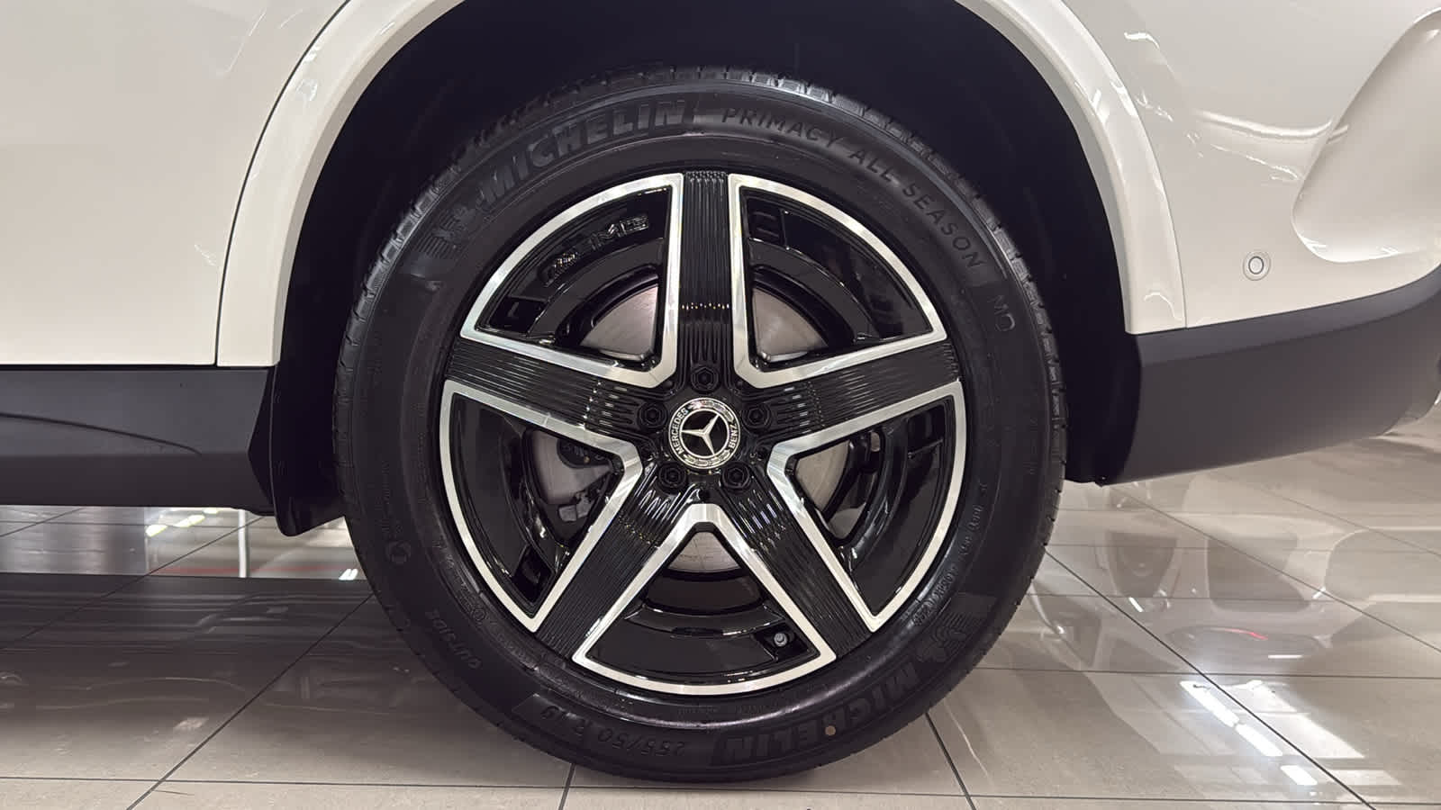 Thumbnail: 2026 Mercedes-Benz GLC - 12