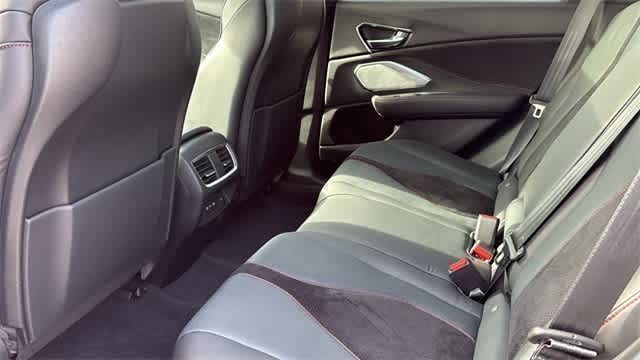 Thumbnail: 2023 Acura RDX - 30