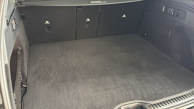 Thumbnail: 2026 Mercedes-Benz GLC - 32