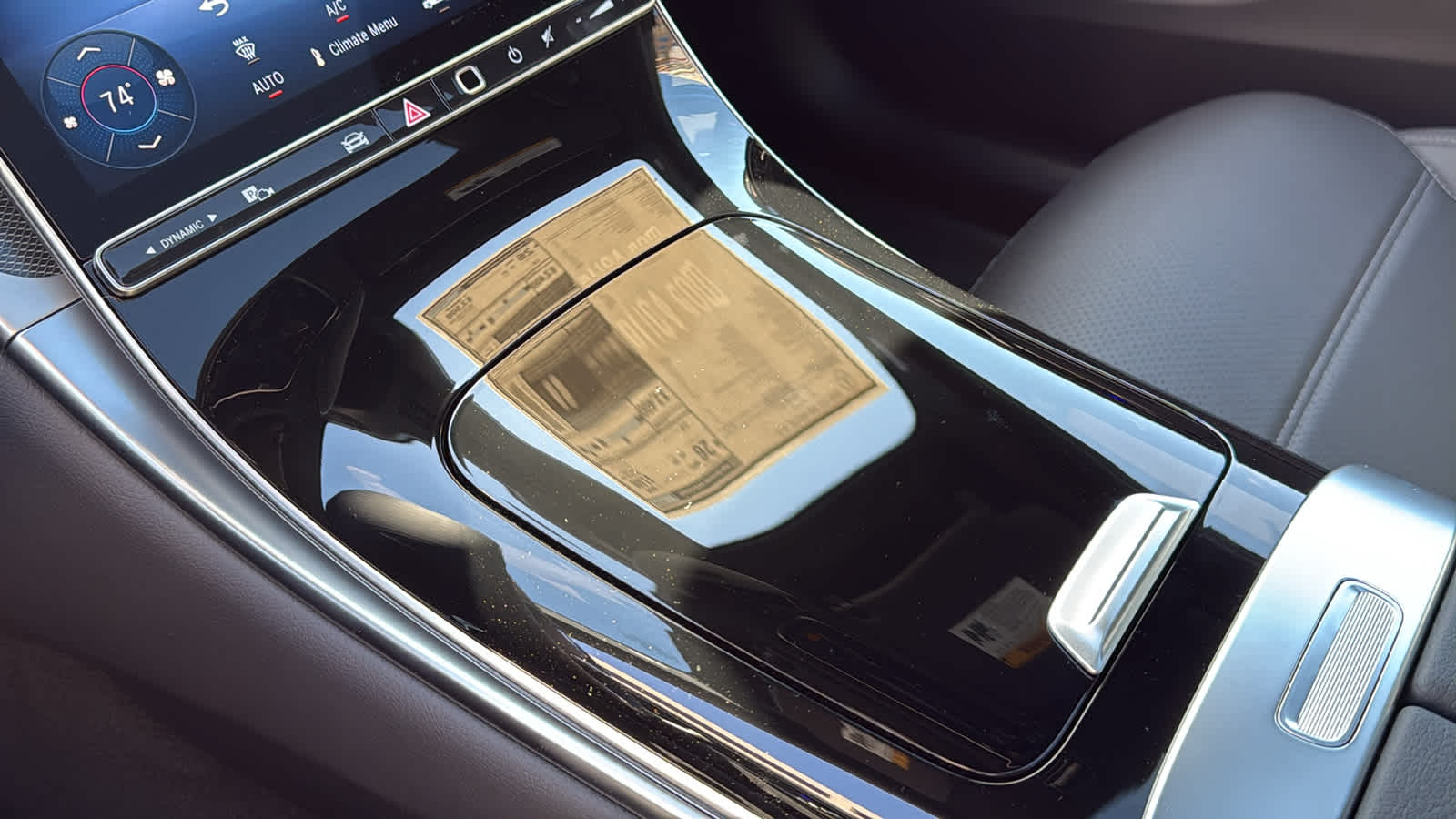 Thumbnail: 2026 Mercedes-Benz GLC - 23