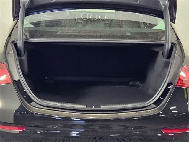 Thumbnail: 2025 Mercedes-Benz C-Class - 35