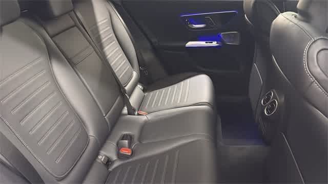 Thumbnail: 2026 Mercedes-Benz GLC - 27