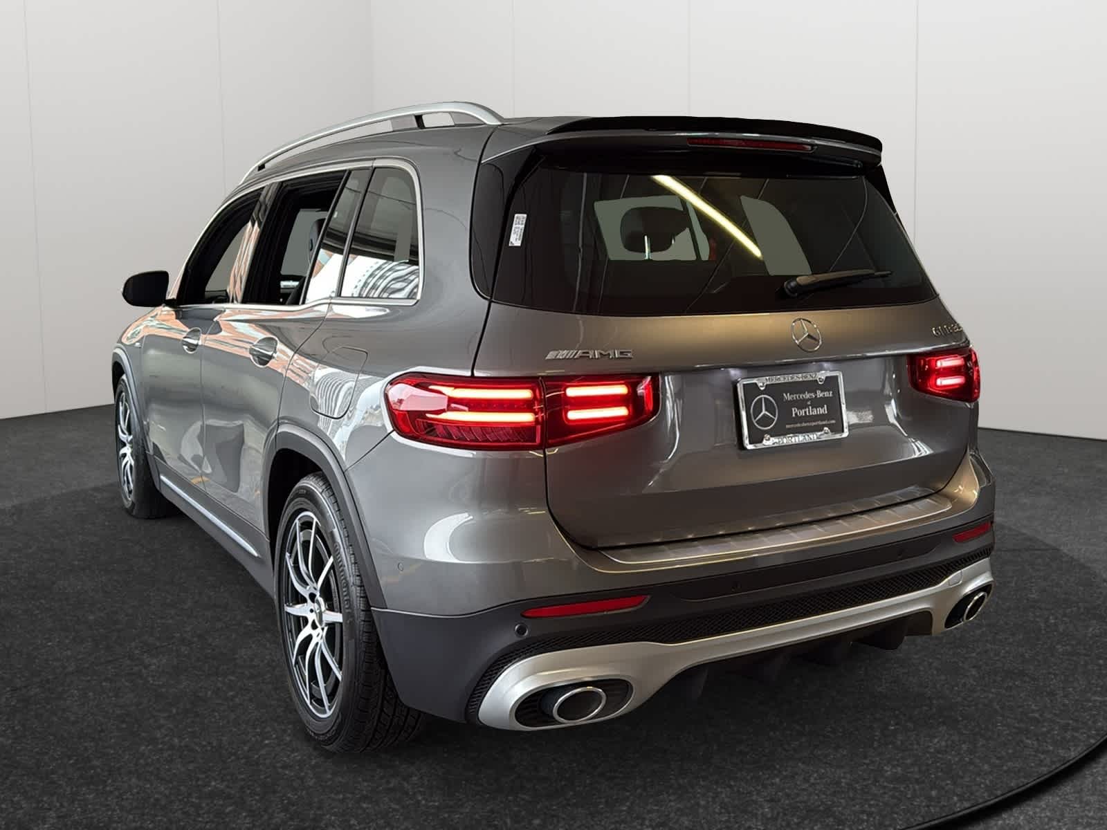 Thumbnail: 2026 Mercedes-Benz GLB - 5