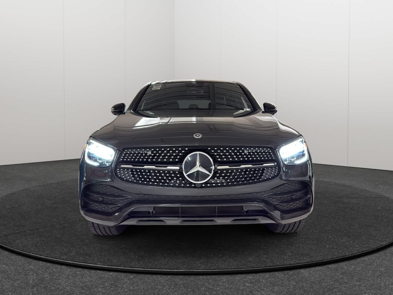 Thumbnail: 2023 Mercedes-Benz GLC - 2