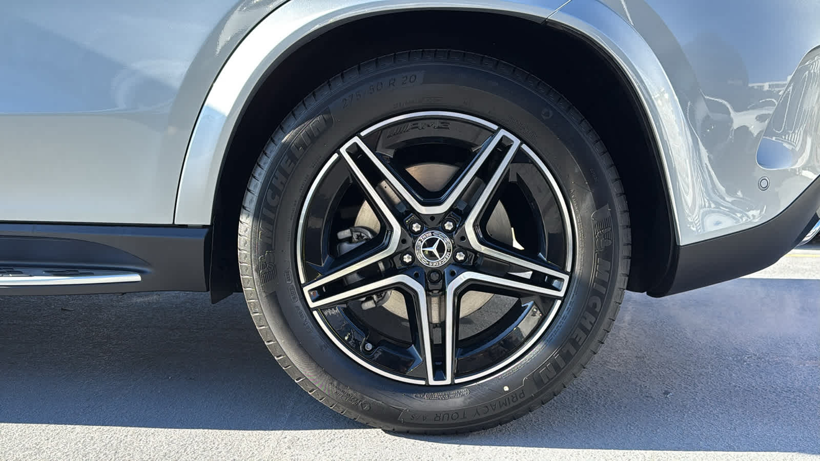 Thumbnail: 2026 Mercedes-Benz GLE - 12