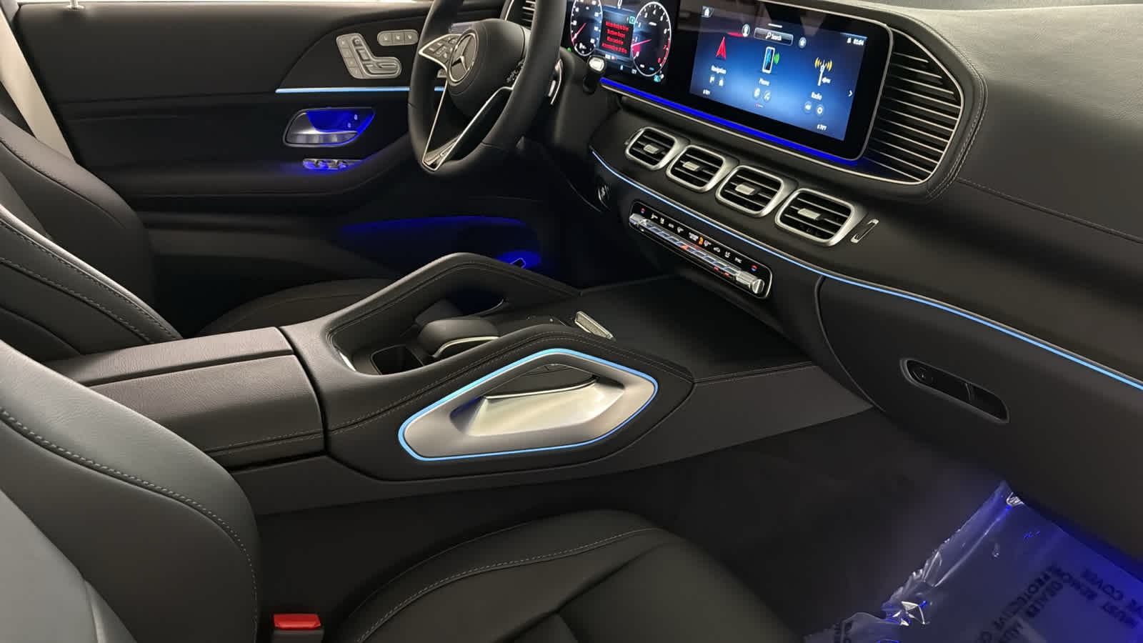 Thumbnail: 2026 Mercedes-Benz GLE - 36