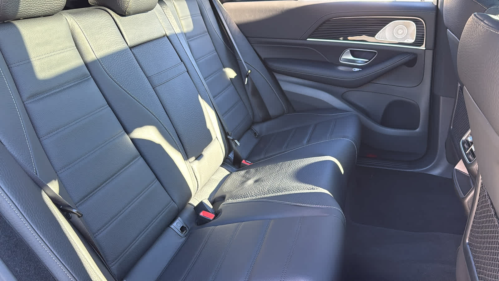 Thumbnail: 2026 Mercedes-Benz GLE - 35