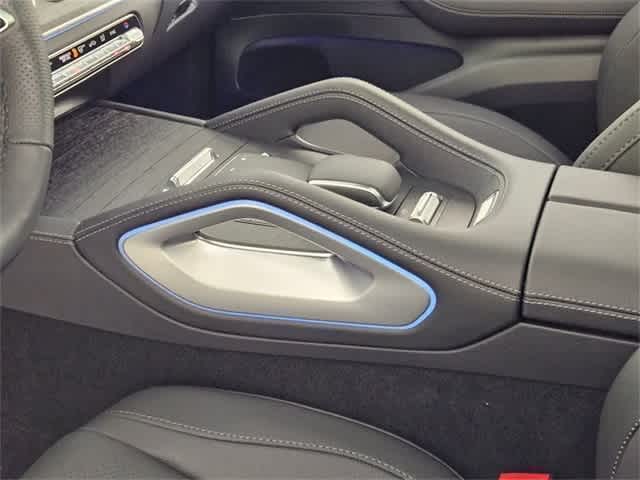 Thumbnail: 2025 Mercedes-Benz GLS - 41