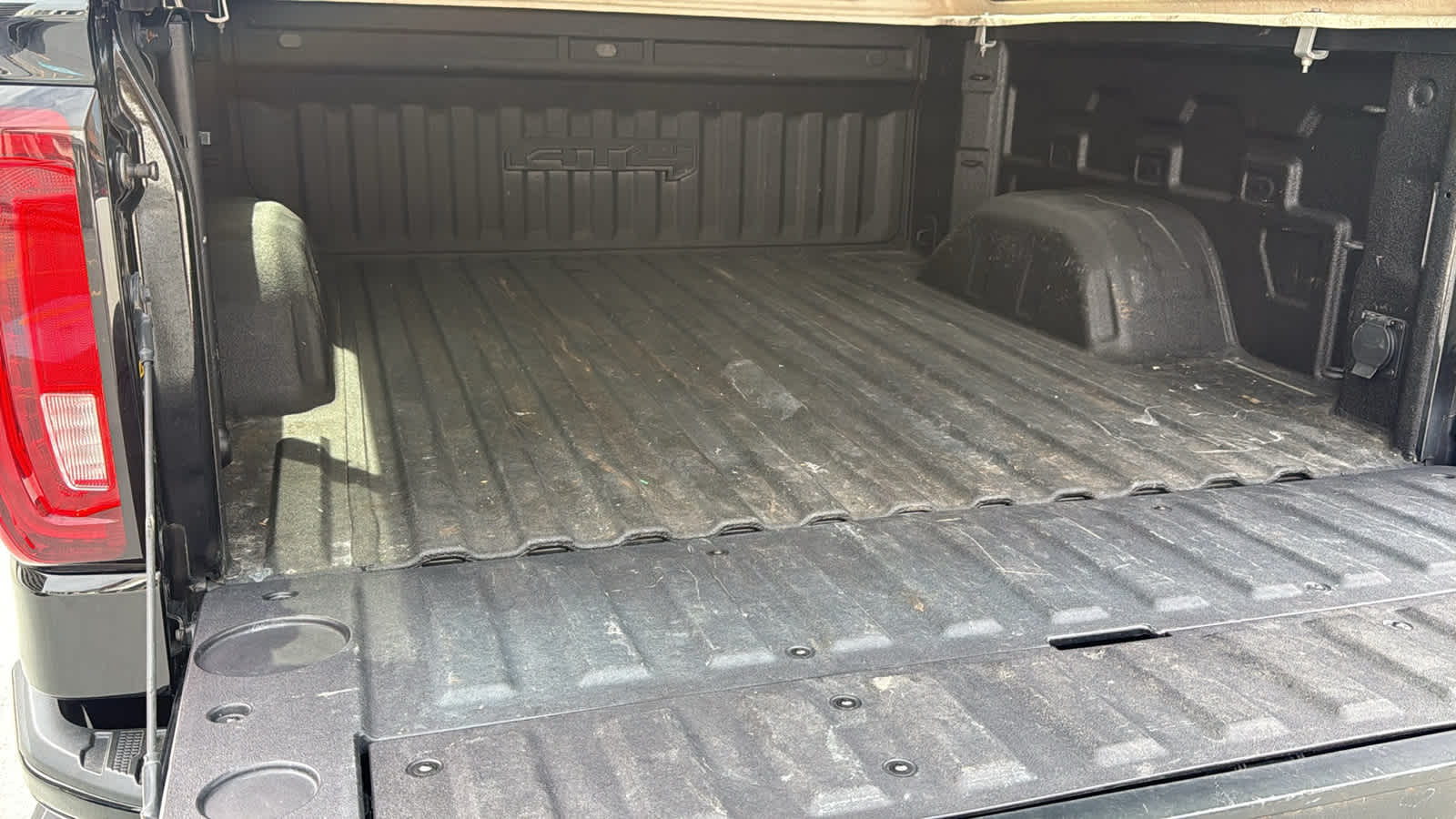 Thumbnail: 2021 GMC Sierra 1500 - 31