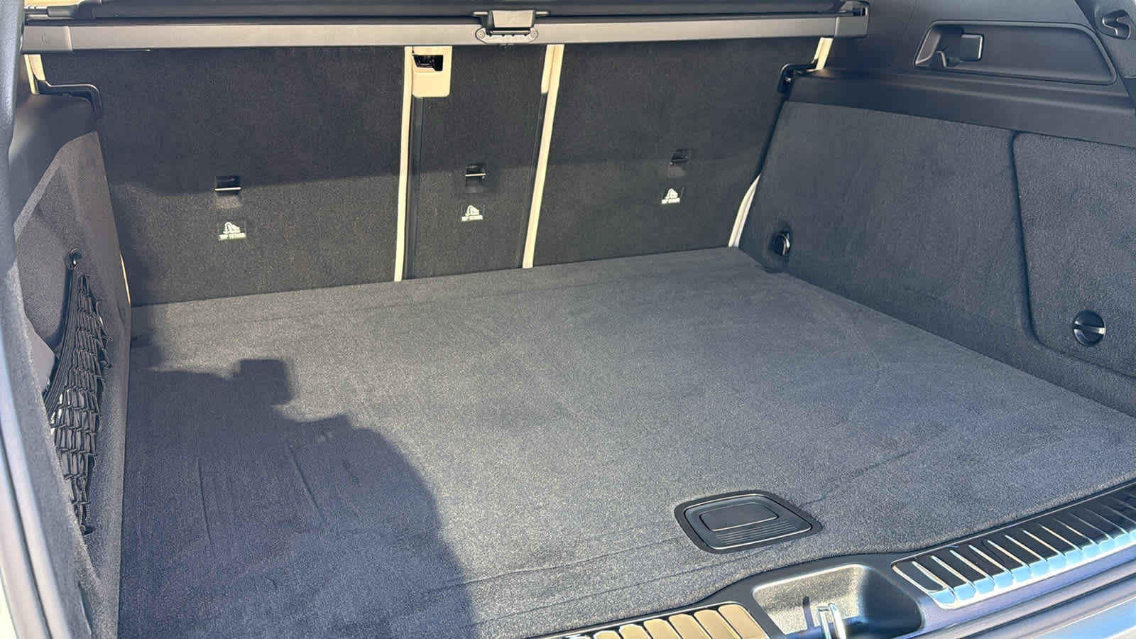 Thumbnail: 2026 Mercedes-Benz GLE - 32