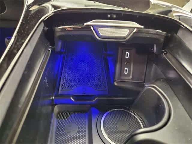 Thumbnail: 2025 Mercedes-Benz GLC - 29