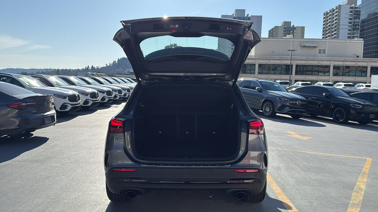 Thumbnail: 2026 Mercedes-Benz GLA - 8