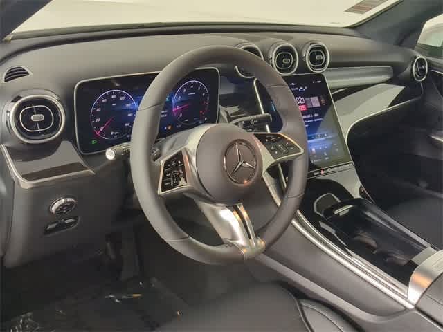 Thumbnail: 2026 Mercedes-Benz GLC - 9