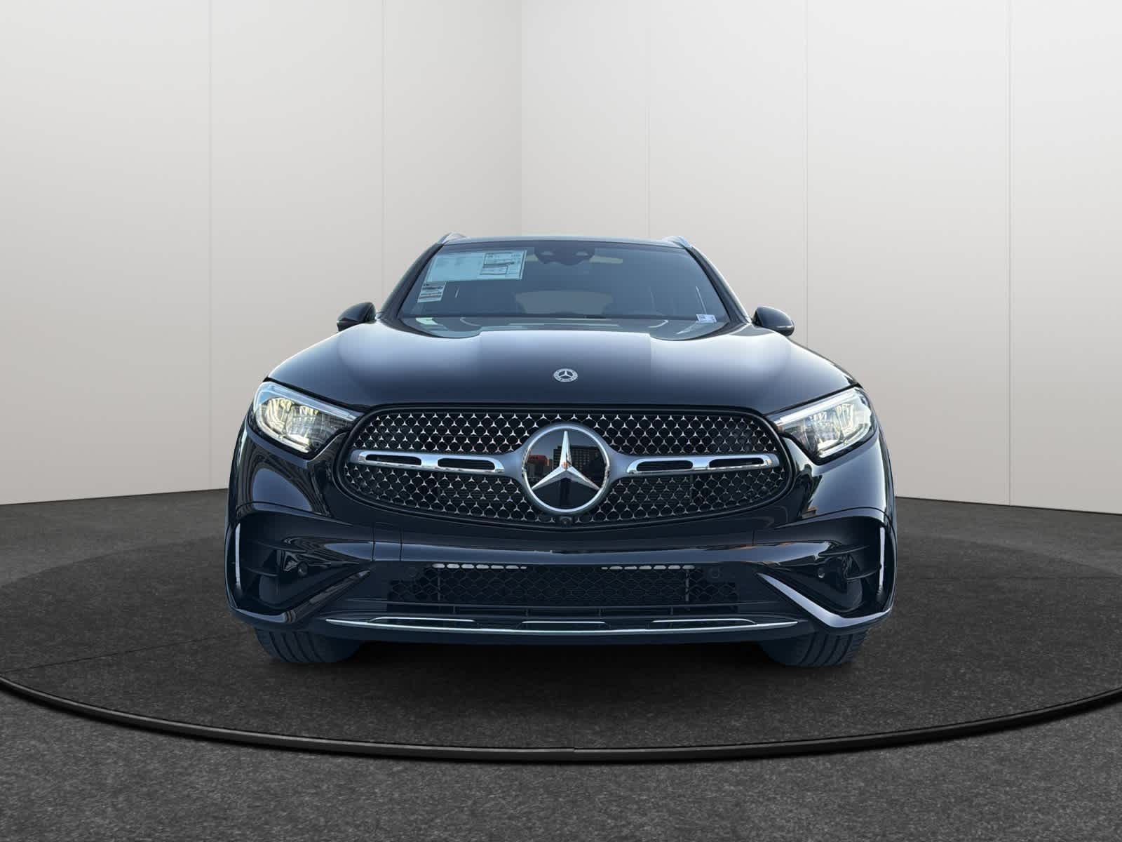Thumbnail: 2026 Mercedes-Benz GLC - 2