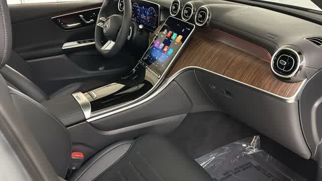 Thumbnail: 2026 Mercedes-Benz GLC - 34