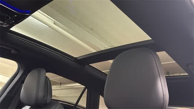 Thumbnail: 2026 Mercedes-Benz GLC - 22