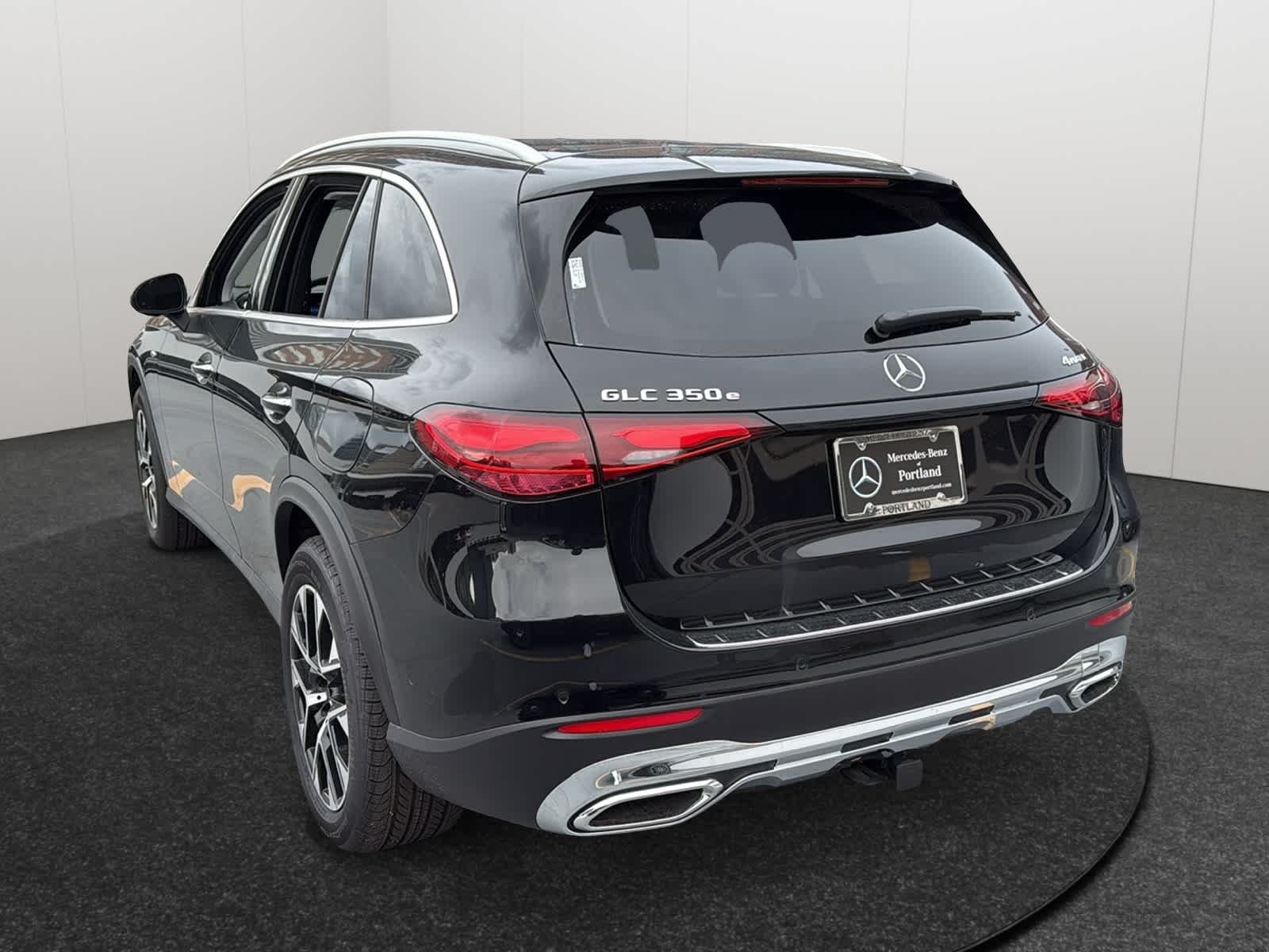 Thumbnail: 2025 Mercedes-Benz GLC - 4