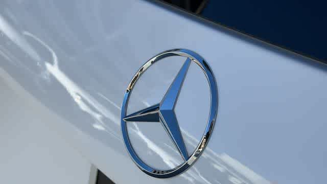 Thumbnail: 2026 Mercedes-Benz GLB - 9