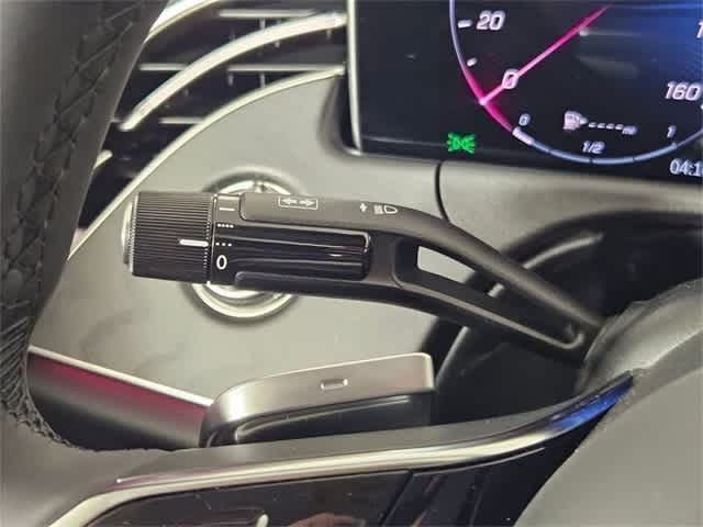 Thumbnail: 2025 Mercedes-Benz E-Class - 50