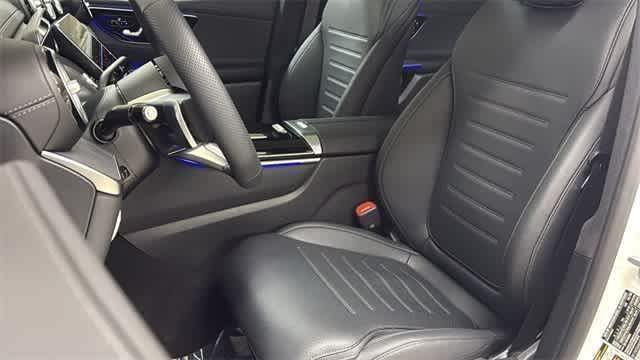 Thumbnail: 2026 Mercedes-Benz GLC - 23