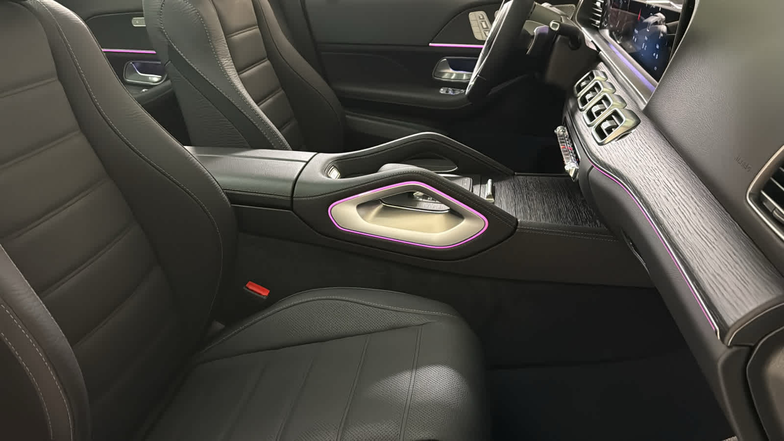 Thumbnail: 2026 Mercedes-Benz GLE - 35