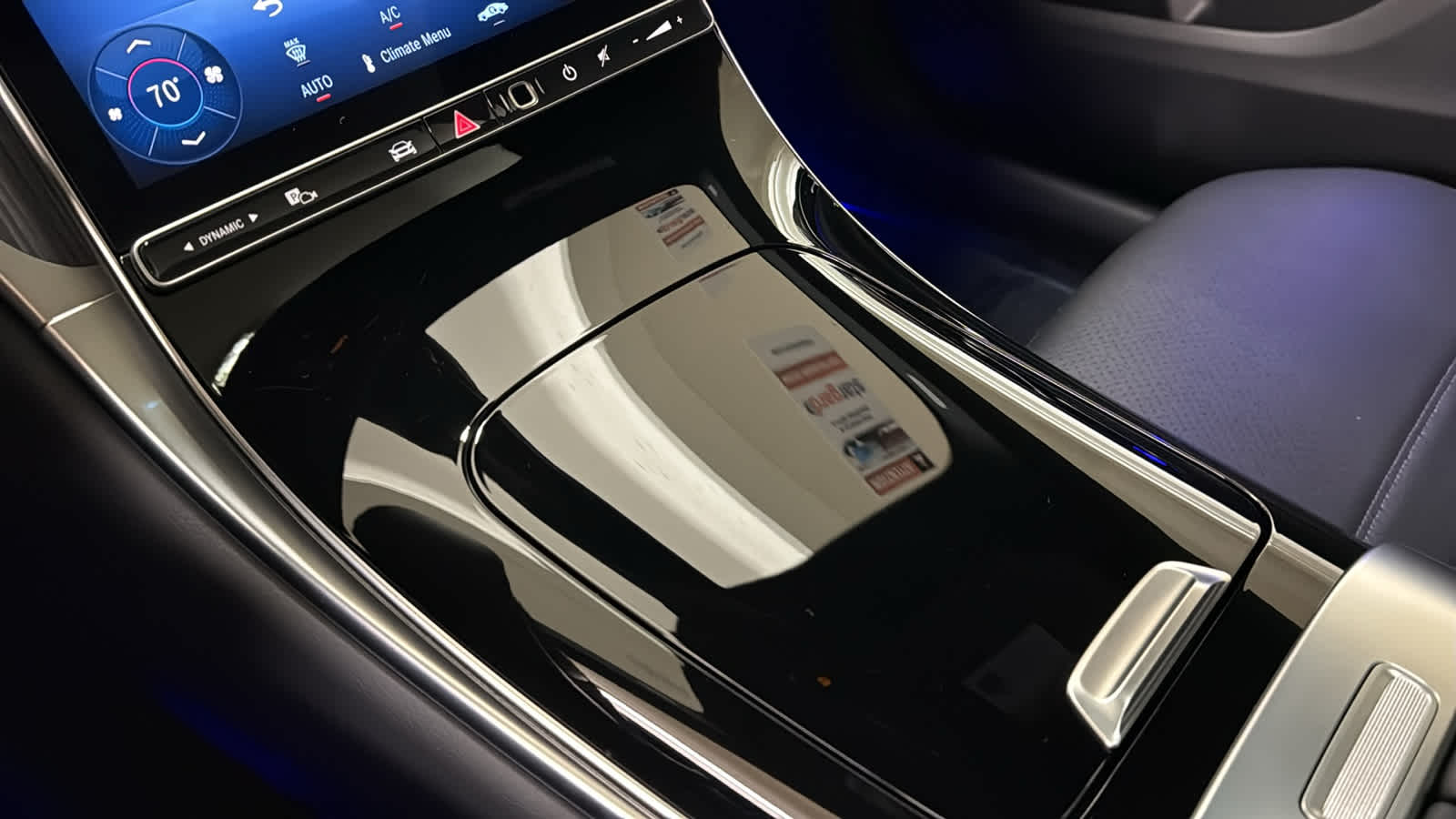 Thumbnail: 2026 Mercedes-Benz GLC - 23