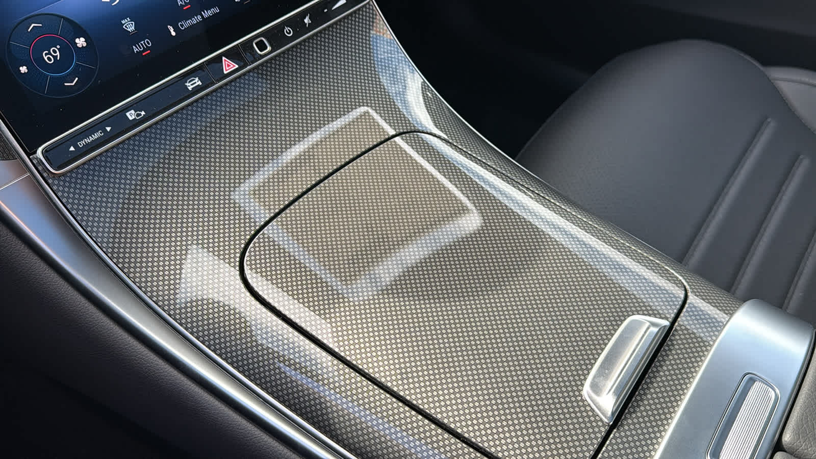 Thumbnail: 2026 Mercedes-Benz GLC - 24