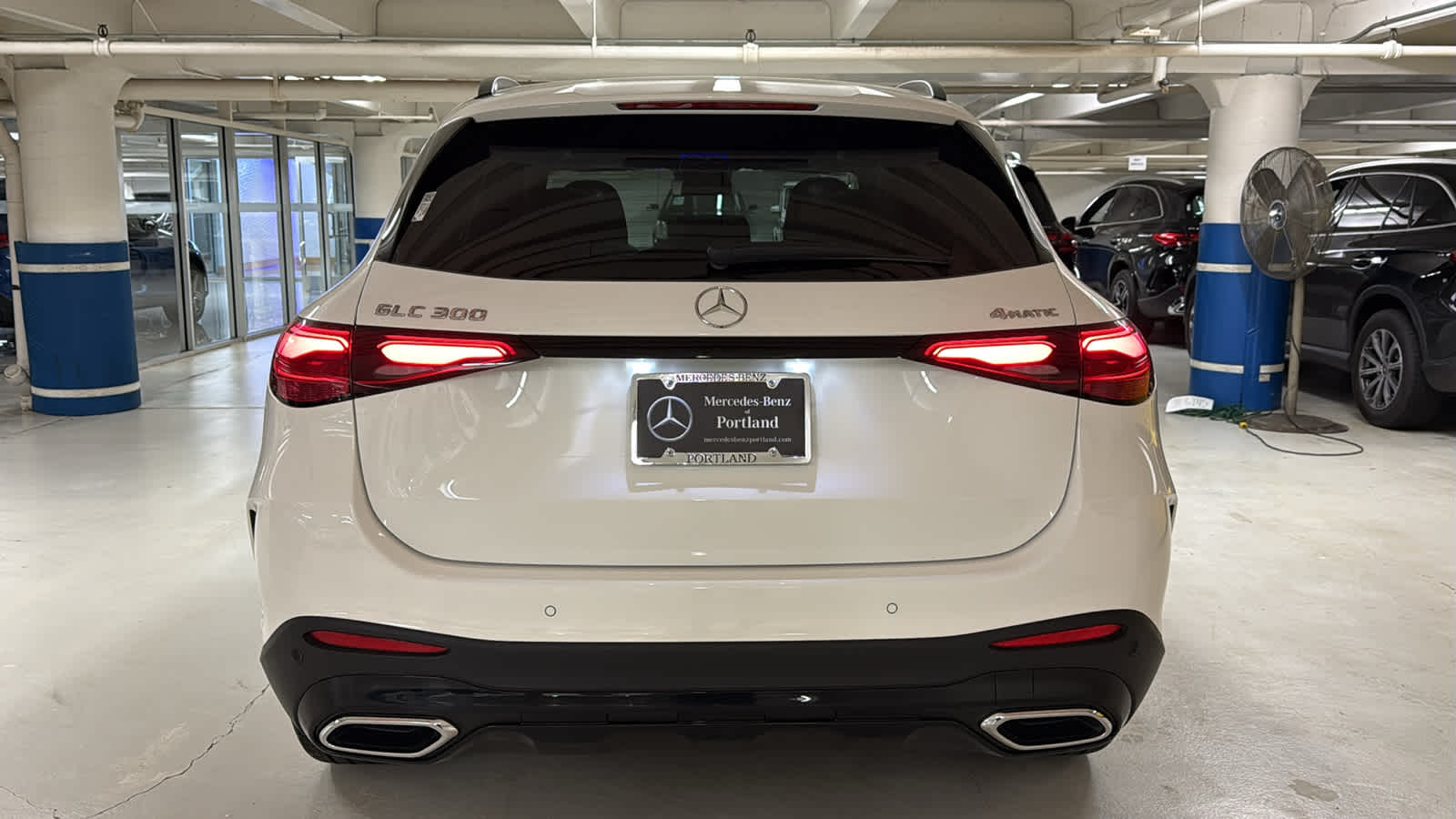 Thumbnail: 2026 Mercedes-Benz GLC - 8