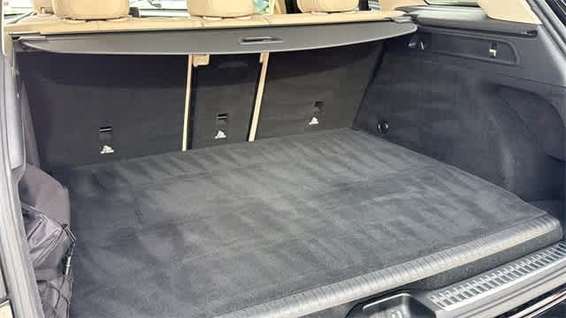 Thumbnail: 2019 Mercedes-Benz GLC - 32