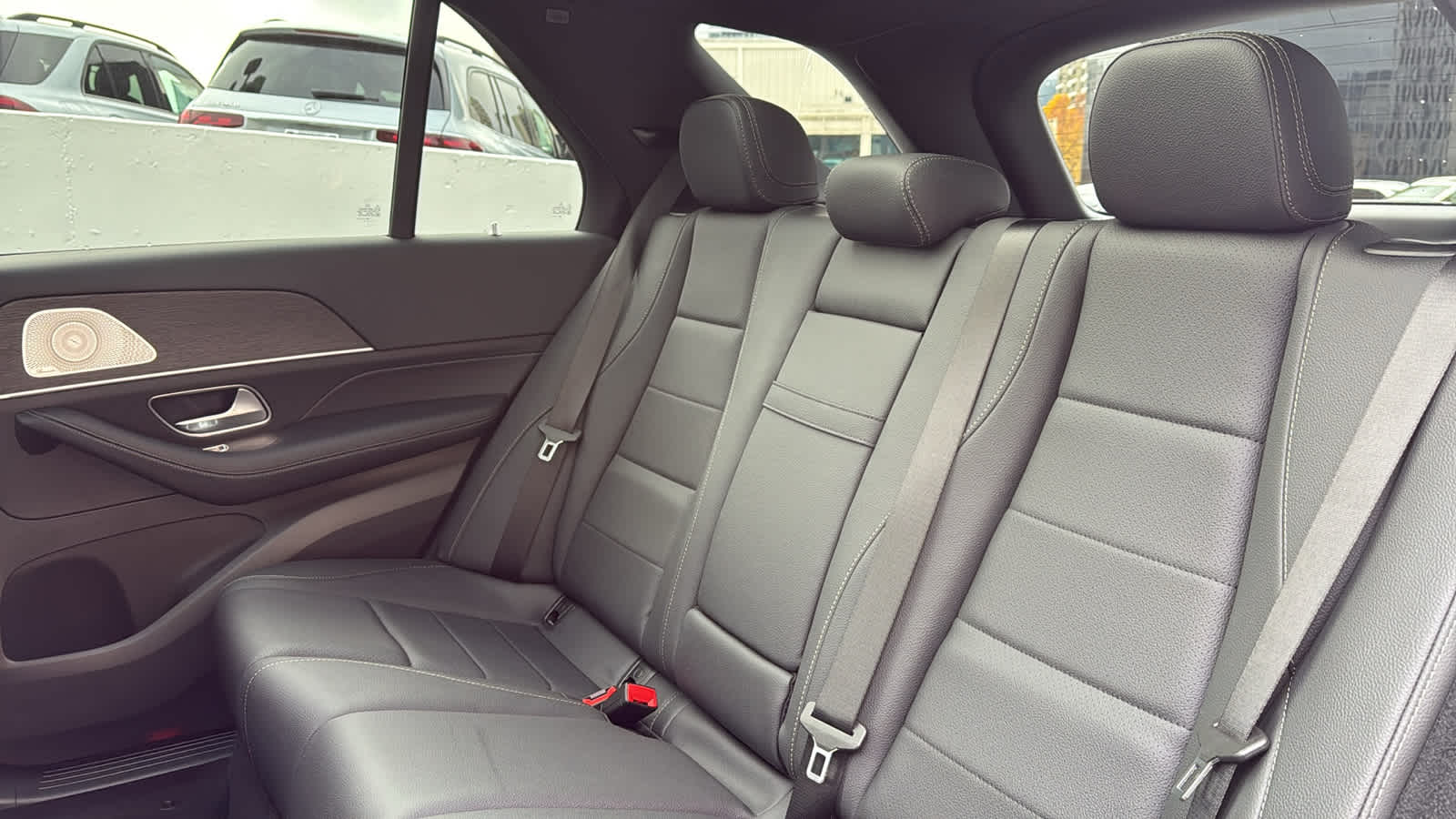 Thumbnail: 2026 Mercedes-Benz GLE - 29