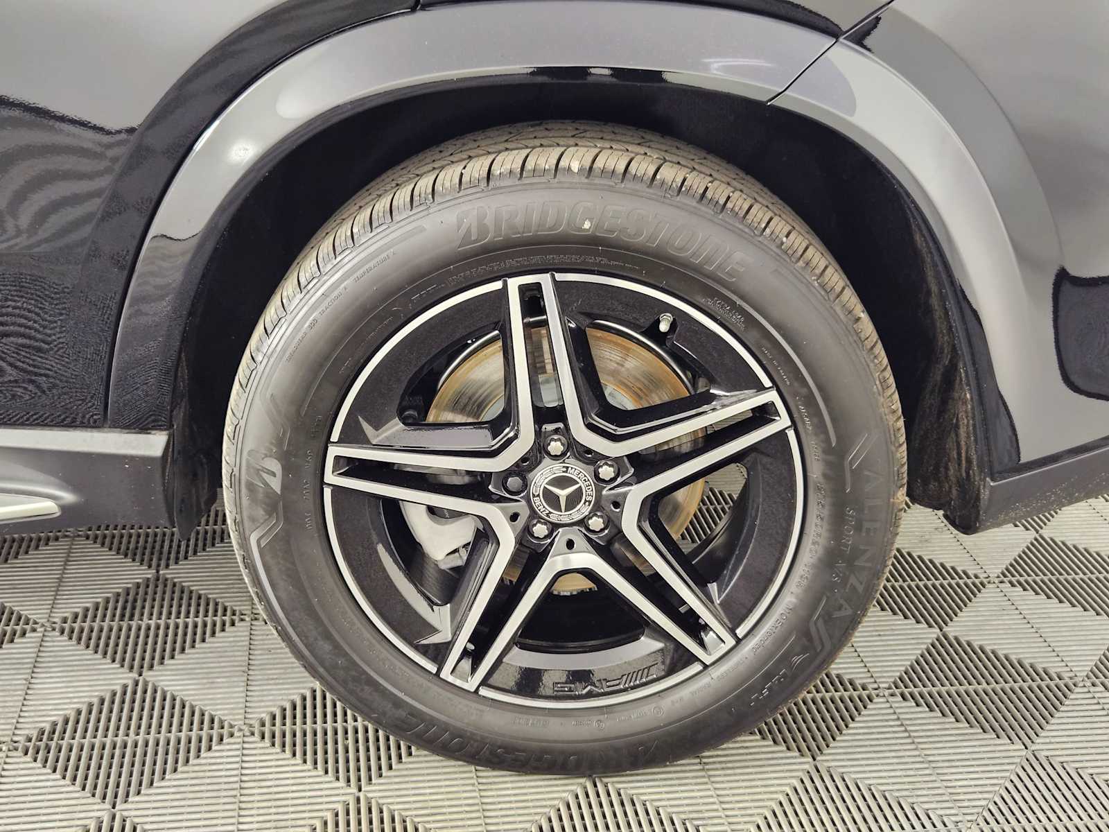 2025 Mercedes-Benz GLE 450 13