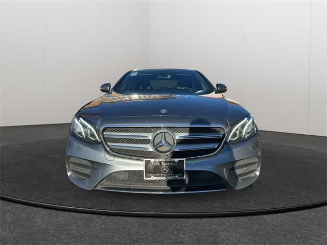 Thumbnail: 2017 Mercedes-Benz E-Class - 2