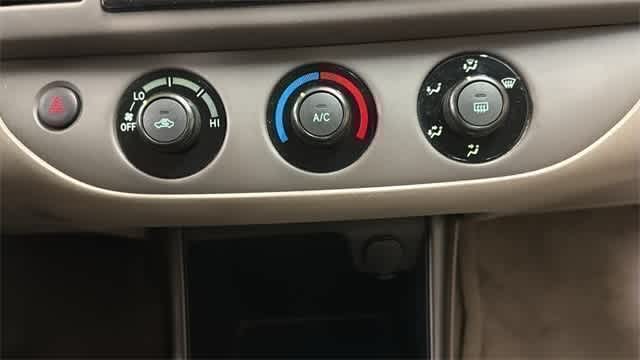 Thumbnail: 2003 Toyota Camry - 17