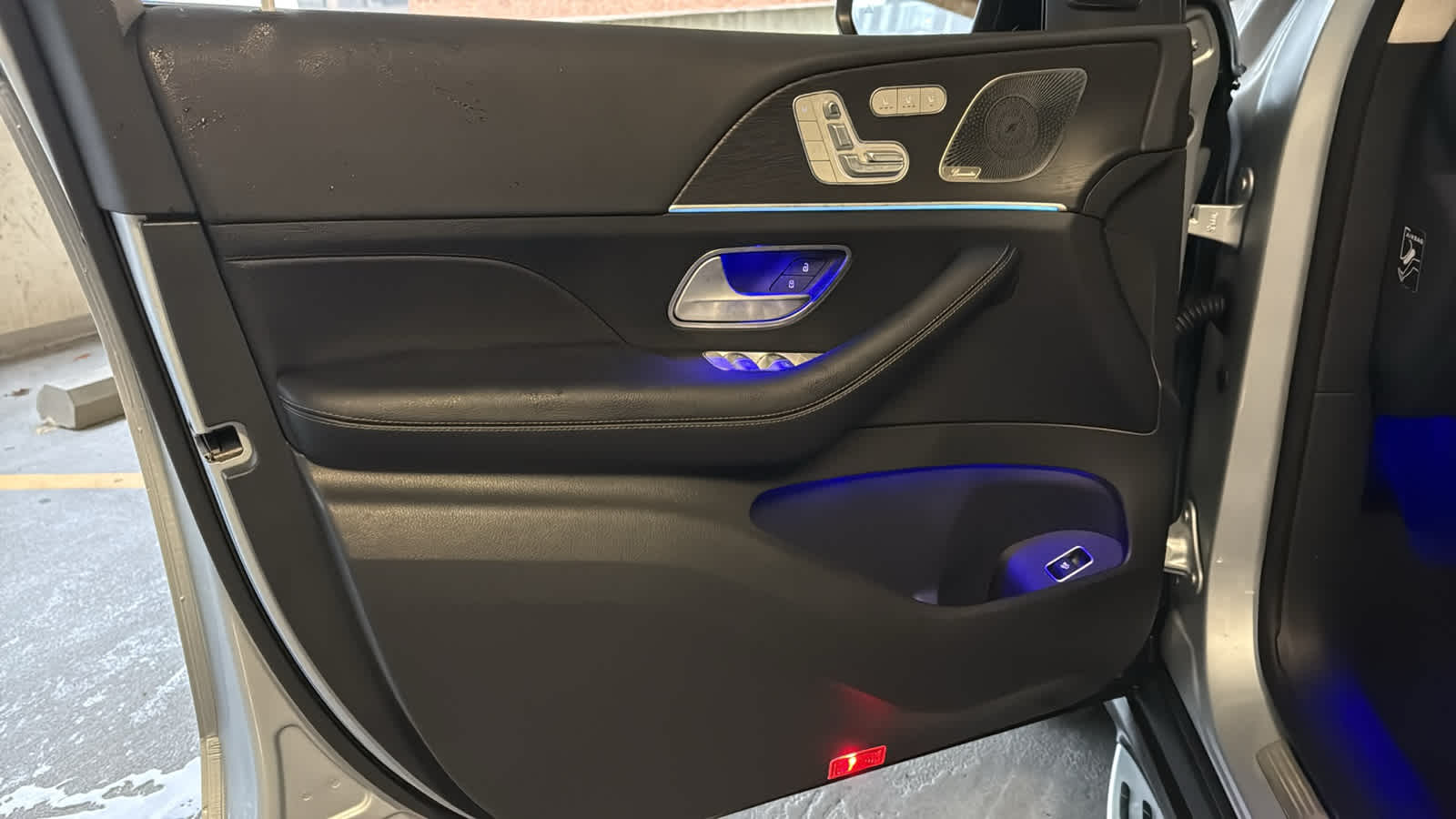 Thumbnail: 2026 Mercedes-Benz GLE - 14