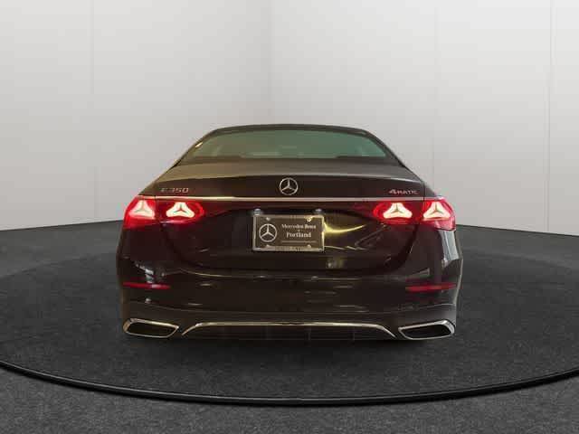Thumbnail: 2026 Mercedes-Benz E-Class - 6