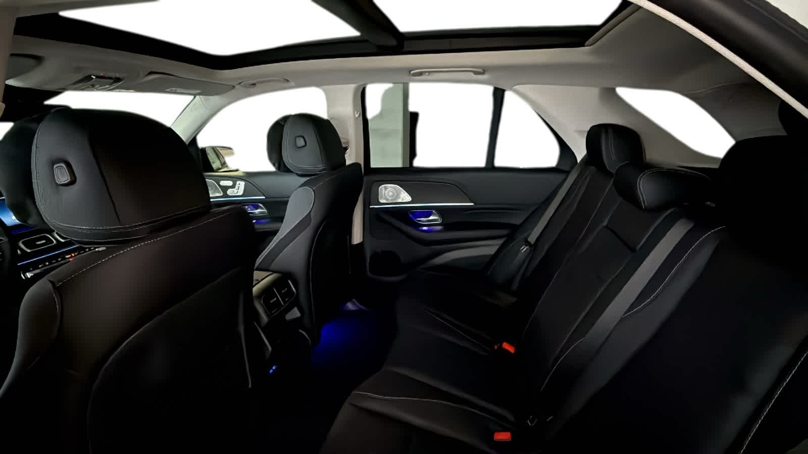 Thumbnail: 2026 Mercedes-Benz GLE - 5