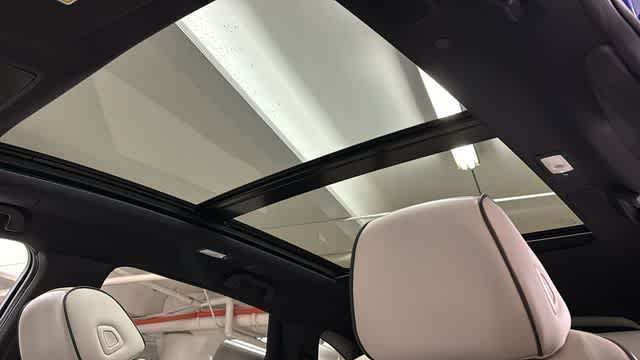 Thumbnail: 2024 Acura RDX - 25