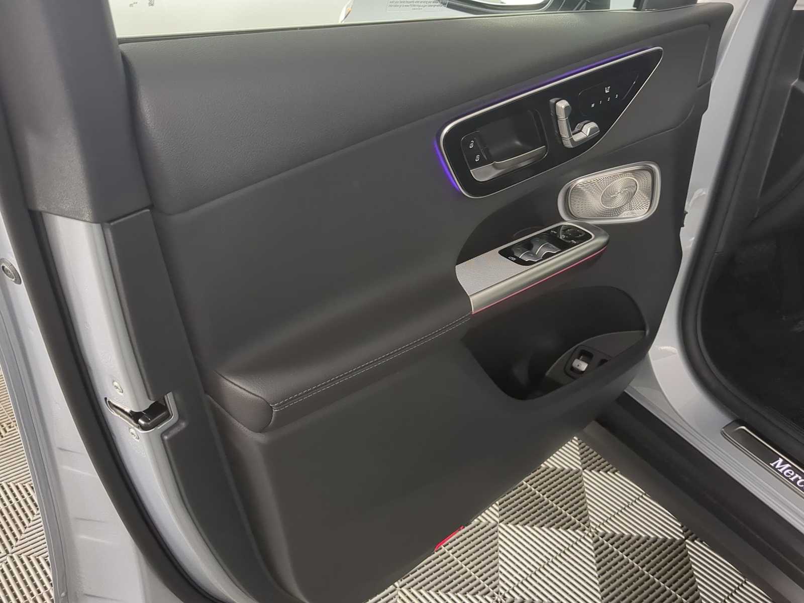 Thumbnail: 2026 Mercedes-Benz GLC - 17