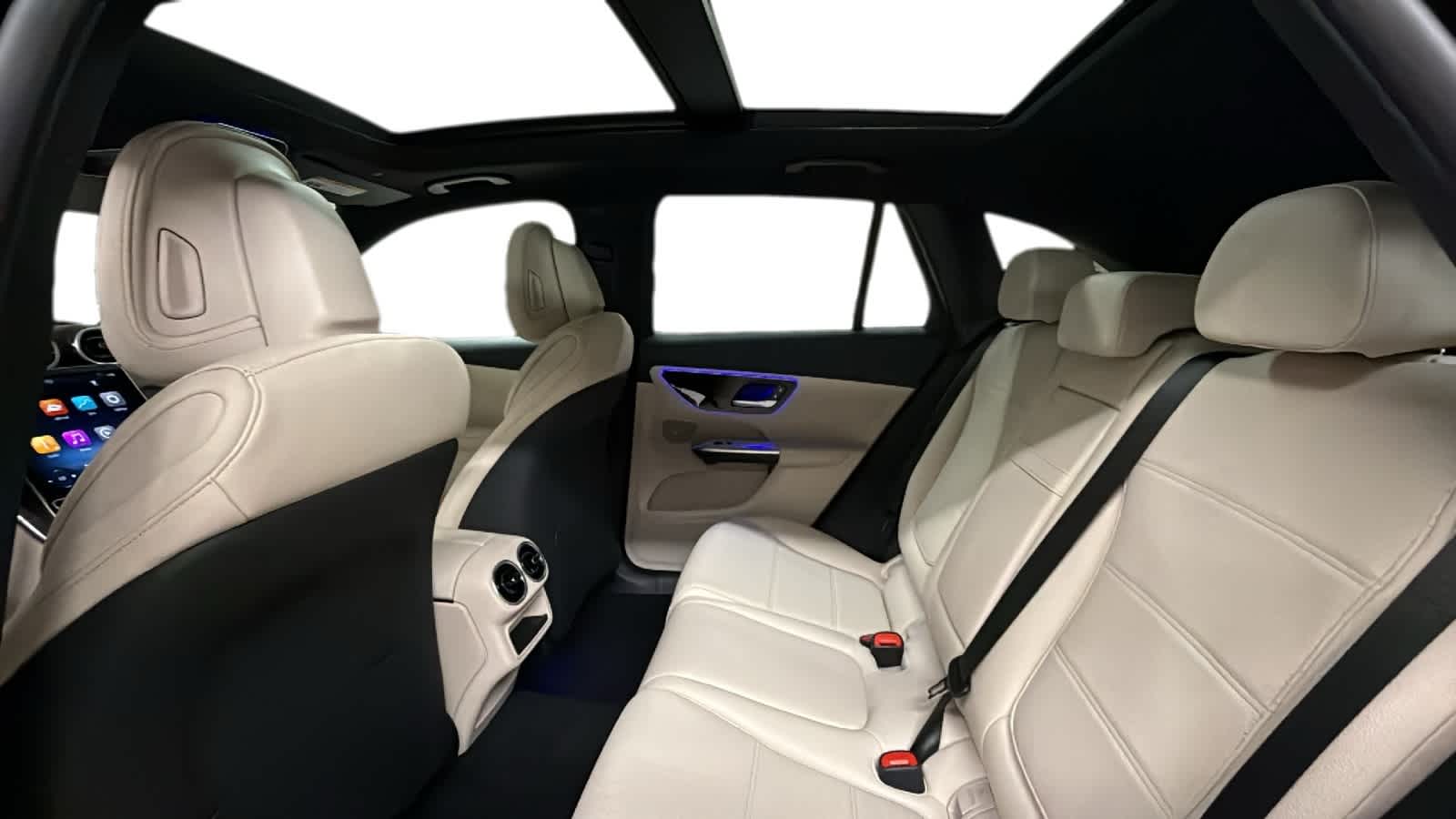 Thumbnail: 2026 Mercedes-Benz GLC - 6