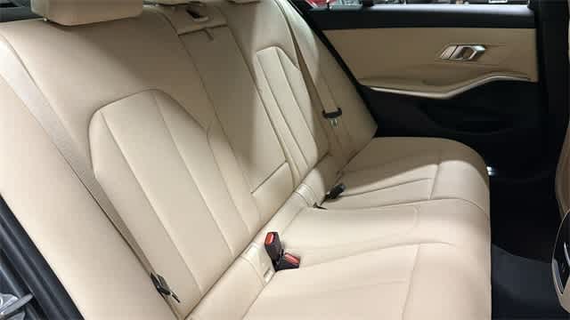 Thumbnail: 2021 BMW 3 Series - 33