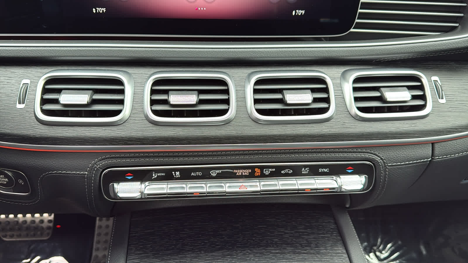 Thumbnail: 2026 Mercedes-Benz GLE - 21