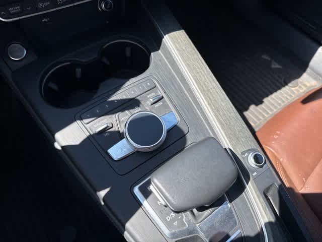 Thumbnail: 2019 Audi A4 - 21